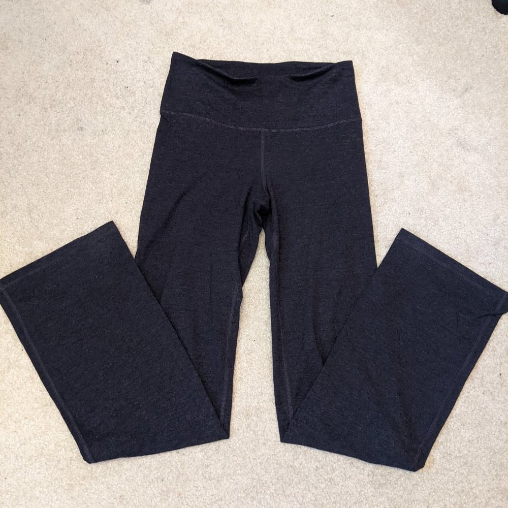 COPY - Old Navy Active High Rise Flare Leggings/Yoga Pants